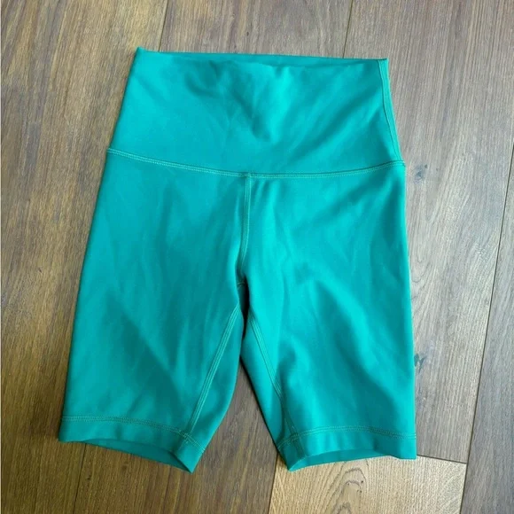 Lululemon Shorts - Picture 3 of 5